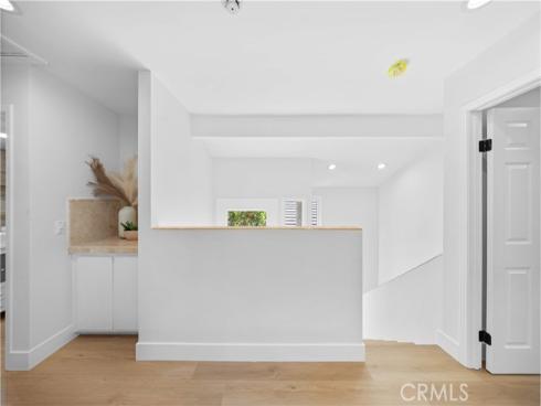 12  Oakdale  , Irvine, CA