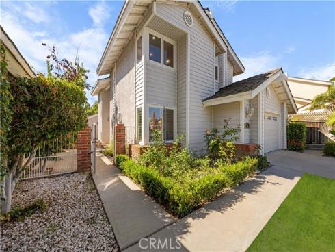 12  Oakdale  , Irvine, CA