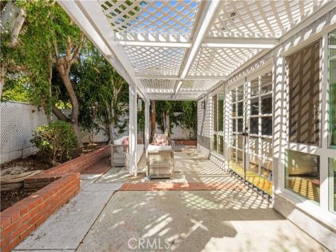 12  Oakdale  , Irvine, CA