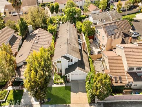 12  Oakdale  , Irvine, CA