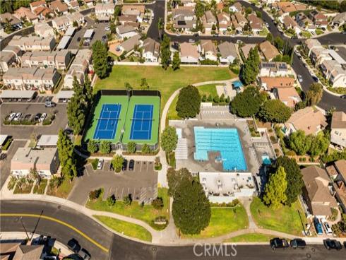 12  Oakdale  , Irvine, CA