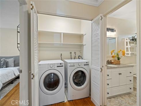 77  Greenbough  155 , Irvine, CA