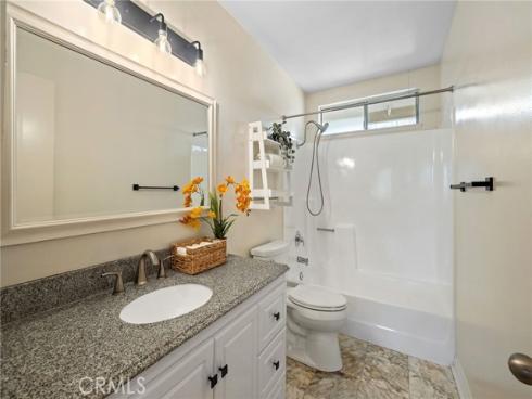 77  Greenbough  155 , Irvine, CA