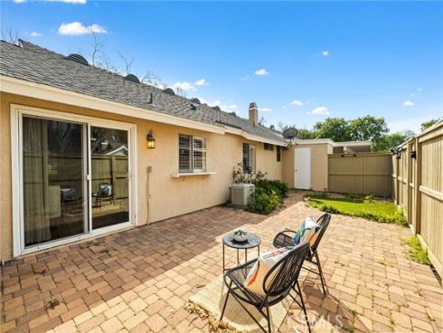 77  Greenbough  155 , Irvine, CA