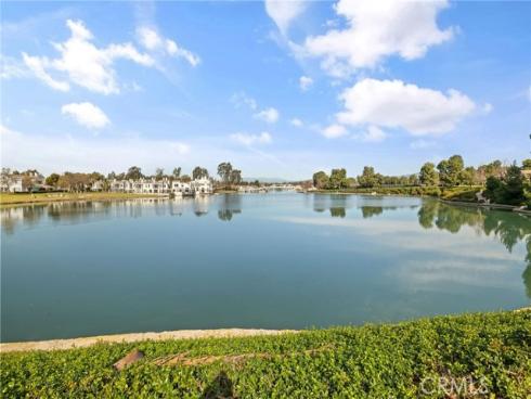 77  Greenbough  155 , Irvine, CA