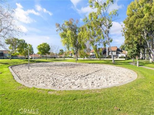 77  Greenbough  155 , Irvine, CA