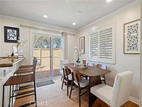 77  Greenbough  155 , Irvine, CA