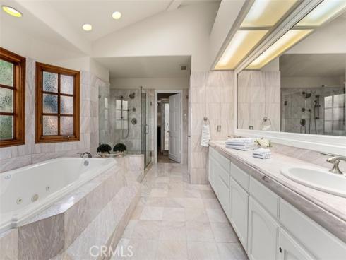 7  Sunpeak  , Irvine, CA