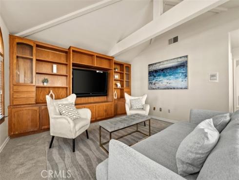 7  Sunpeak  , Irvine, CA