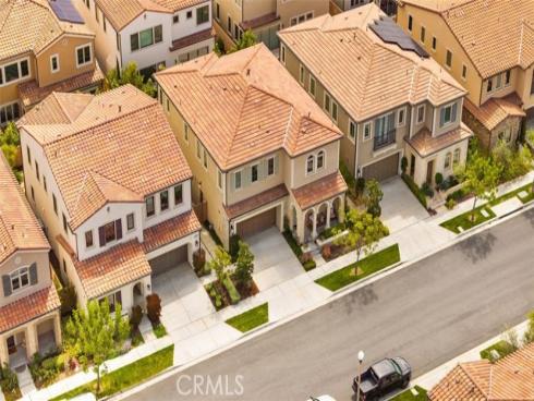 90  Rockinghorse  , Irvine, CA