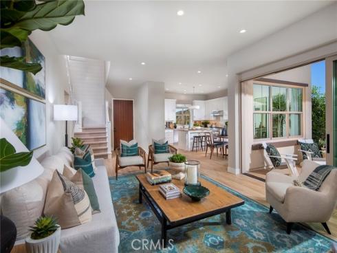 219  Birdseye  , Irvine, CA