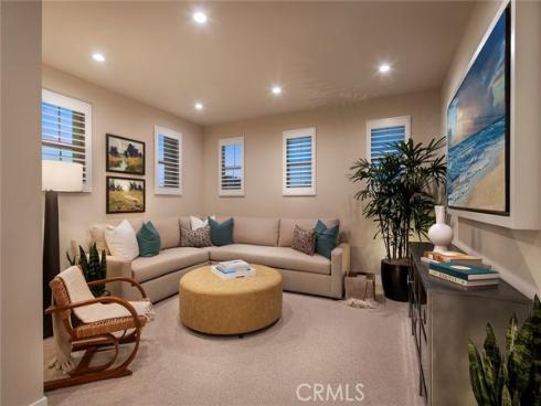 219  Birdseye  , Irvine, CA