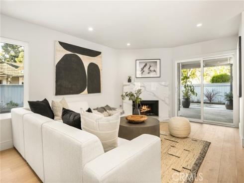 11  Thunder  6  Trail, Irvine, CA