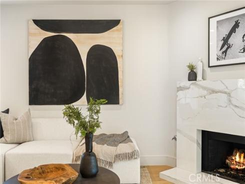 11  Thunder  6  Trail, Irvine, CA