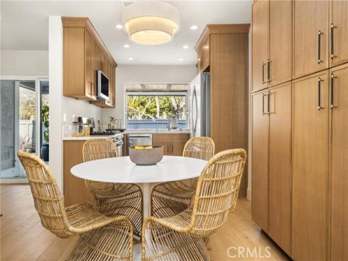 11  Thunder  6  Trail, Irvine, CA