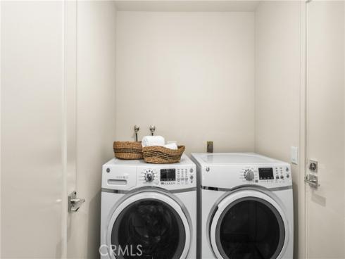 11  Thunder  6  Trail, Irvine, CA