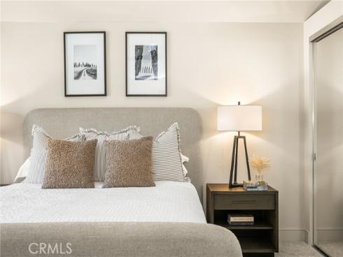 11  Thunder  6  Trail, Irvine, CA