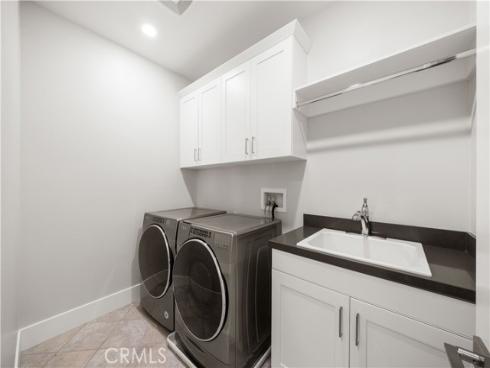 72  Ray  , Irvine, CA