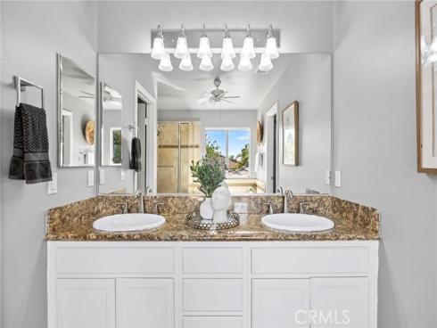 74  Linhaven  , Irvine, CA