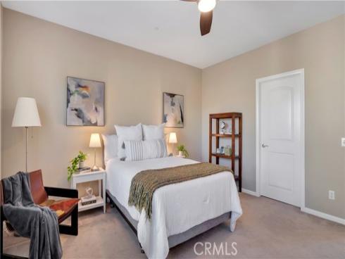 17  City Stroll  , Irvine, CA