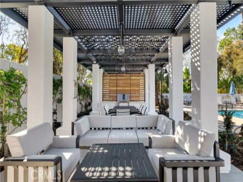 17  City Stroll  , Irvine, CA