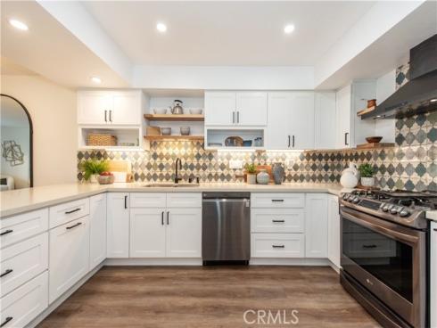 24  Spicewood Way  , Irvine, CA