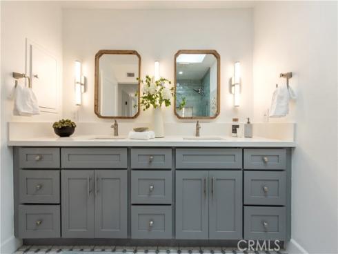 24  Spicewood Way  , Irvine, CA