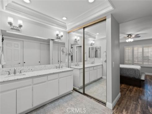 18  Brookdale  , Irvine, CA