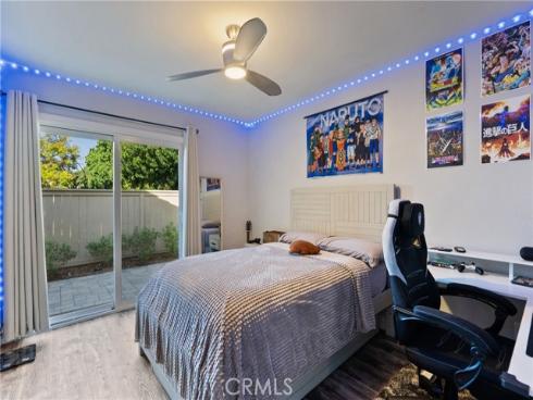 18  Brookdale  , Irvine, CA