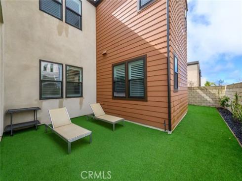 100  Draw  , Irvine, CA