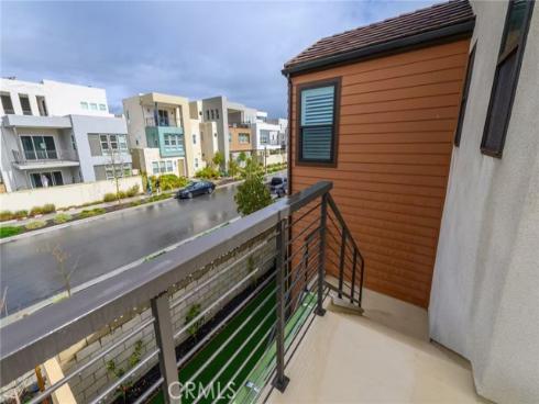 100  Draw  , Irvine, CA