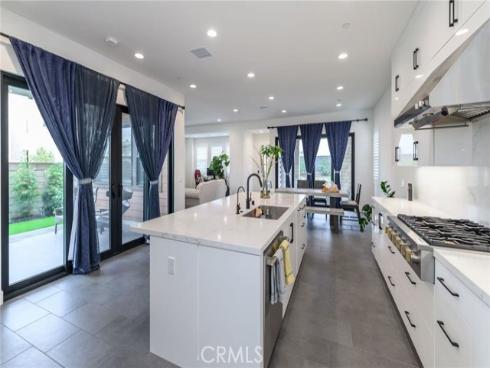 100  Draw  , Irvine, CA