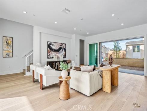 209  Junco  , Irvine, CA