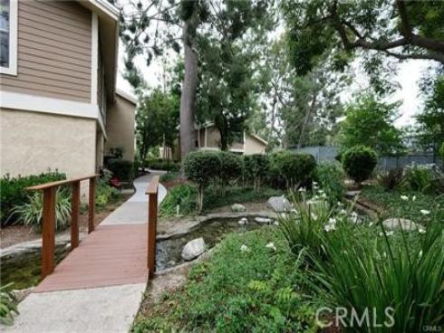 196  Pineview  , Irvine, CA