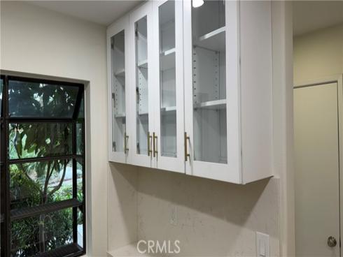 196  Pineview  , Irvine, CA