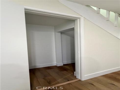 196  Pineview  , Irvine, CA