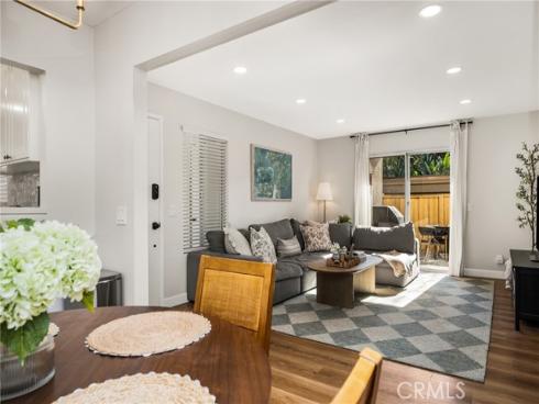 92  Echo  34  Run, Irvine, CA