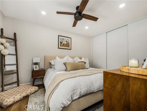 92  Echo  34  Run, Irvine, CA