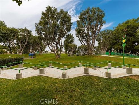 92  Echo  34  Run, Irvine, CA