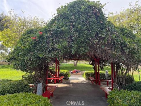 92  Echo  34  Run, Irvine, CA