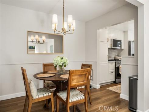 92  Echo  34  Run, Irvine, CA