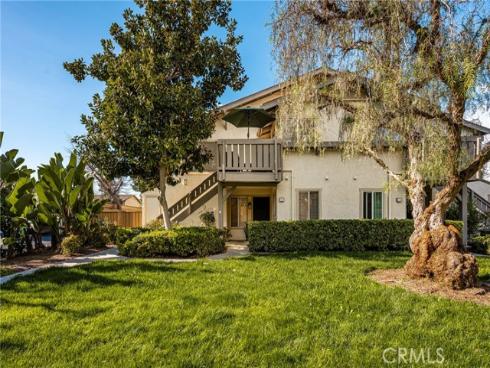 92  Echo  34  Run, Irvine, CA