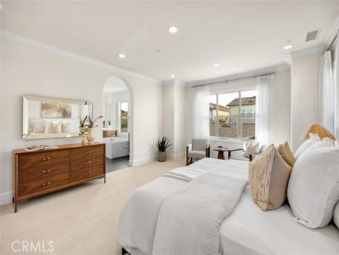 77  Clifford  , Irvine, CA