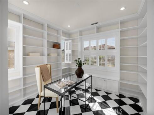 77  Clifford  , Irvine, CA