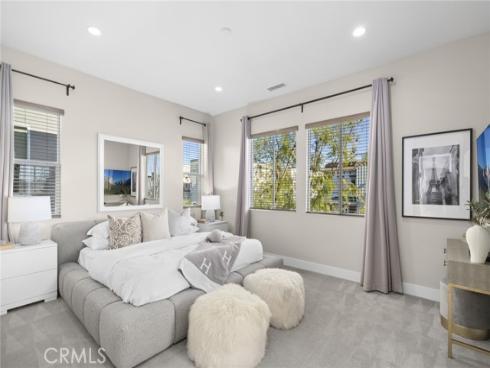 217  Cultivate  , Irvine, CA