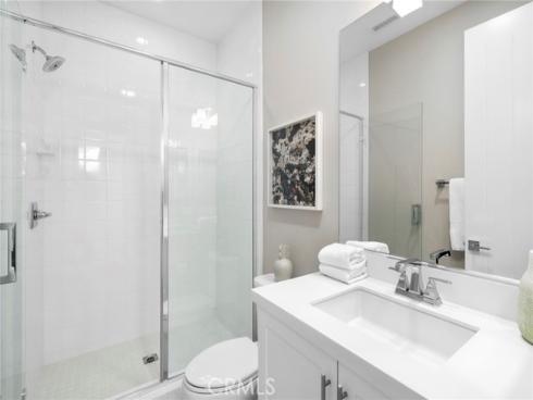 217  Cultivate  , Irvine, CA