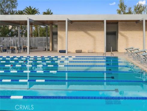 217  Cultivate  , Irvine, CA