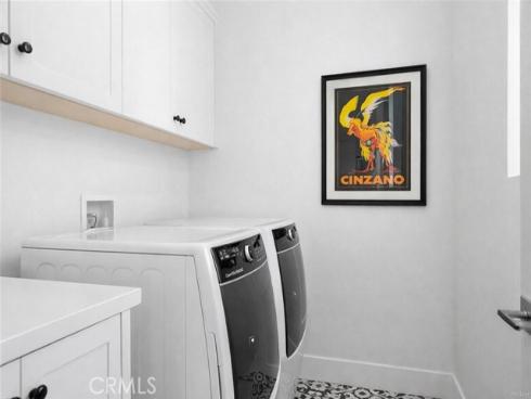 251  Follyhatch  , Irvine, CA