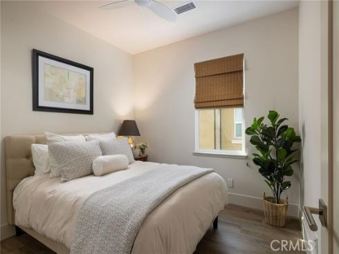 215  Lonetree  , Irvine, CA