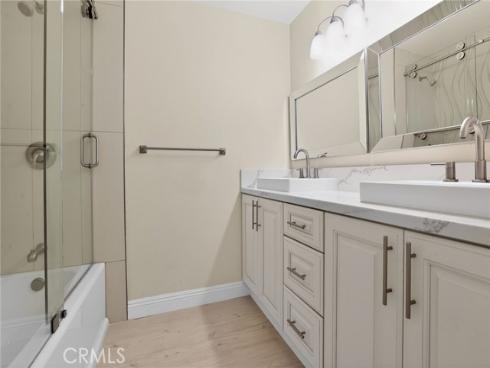 12  Foxglove  , Irvine, CA